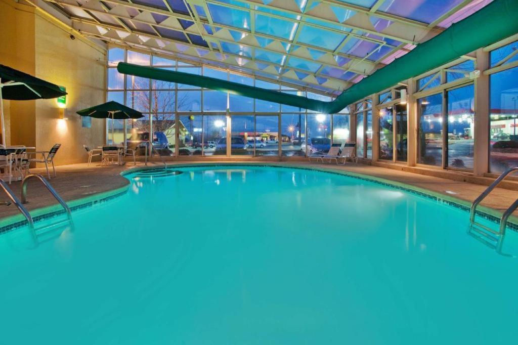 Hotel La Quinta By Wyndham Springdale Extérieur photo
